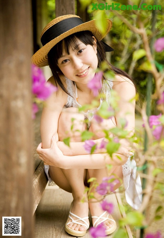 Yui Minami - Wifebucket Girl Bigboom No.5f45e2