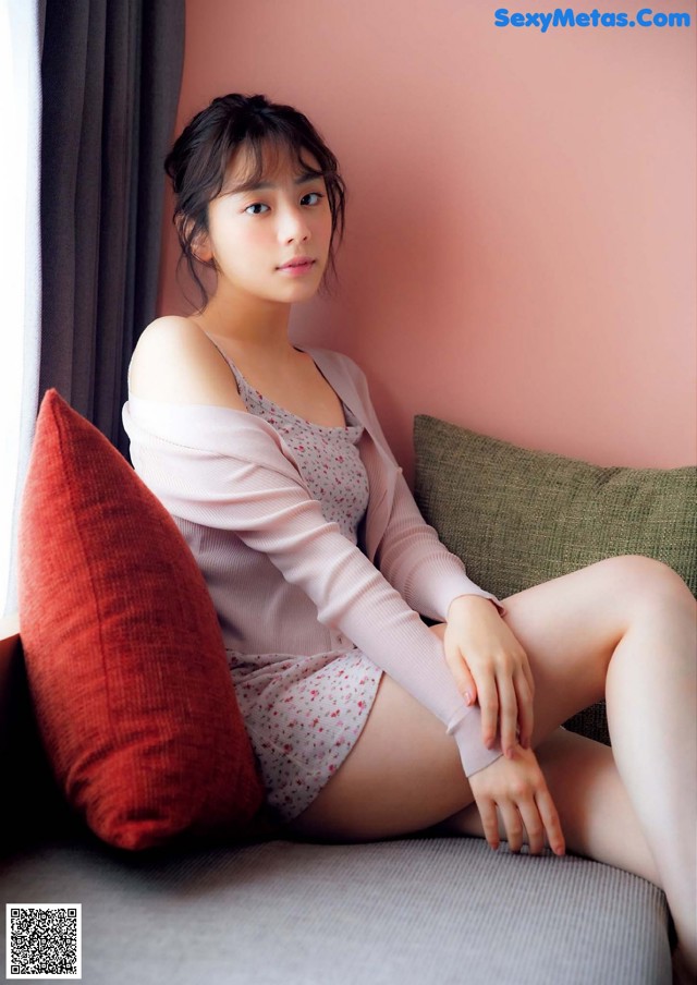 Asuka Kijima 貴島明日香, Big Comic Spirits 2022 No.23 (ビッグコミックスピリッツ 2022年23号) No.cfb5fd